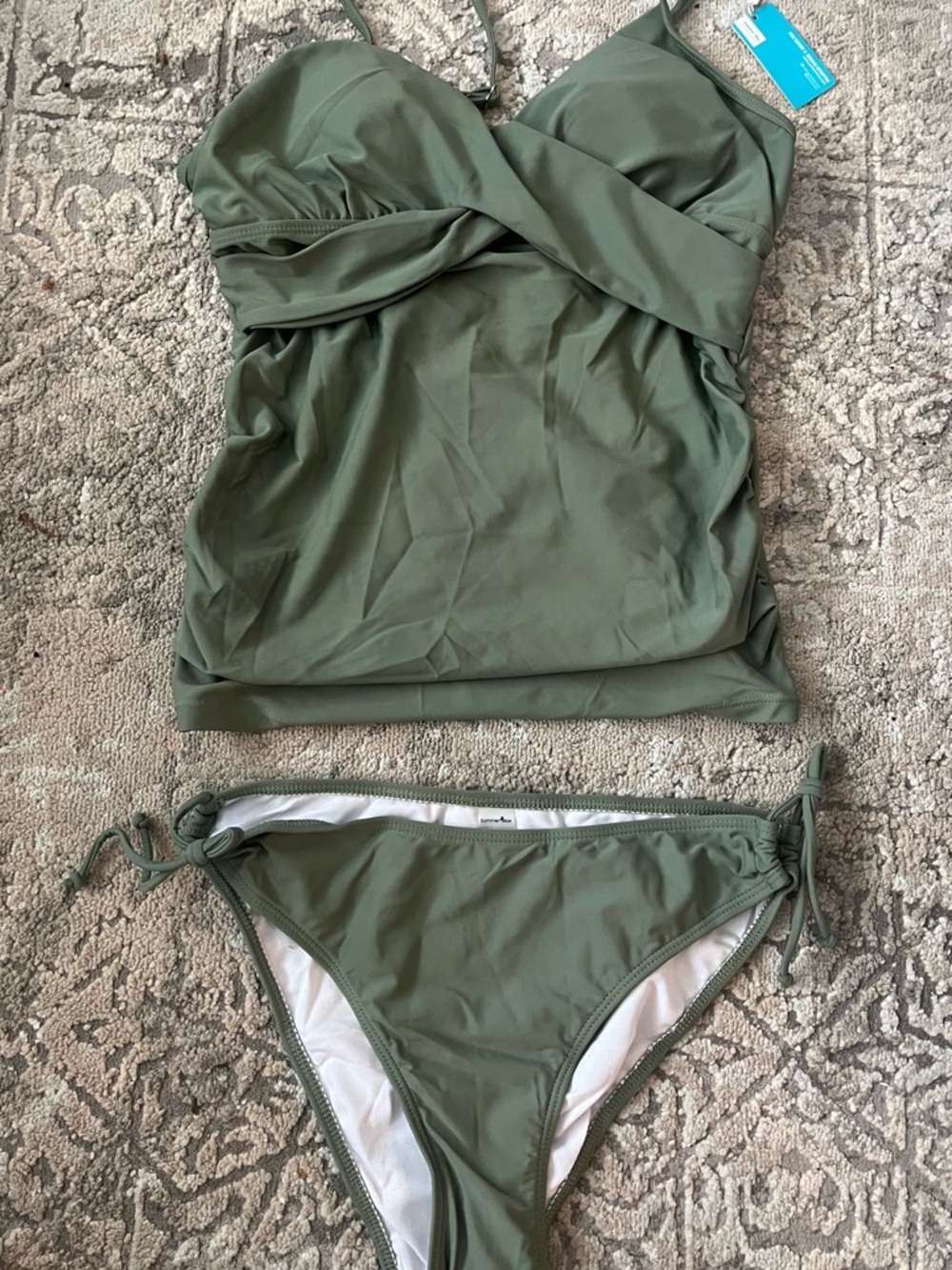 NWT Summer Mae two-piece tankini swimsuit set in sage/olive green Size Small